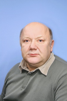 Учитель технологии и информационных технологий Литвинчук Леонид Константинович